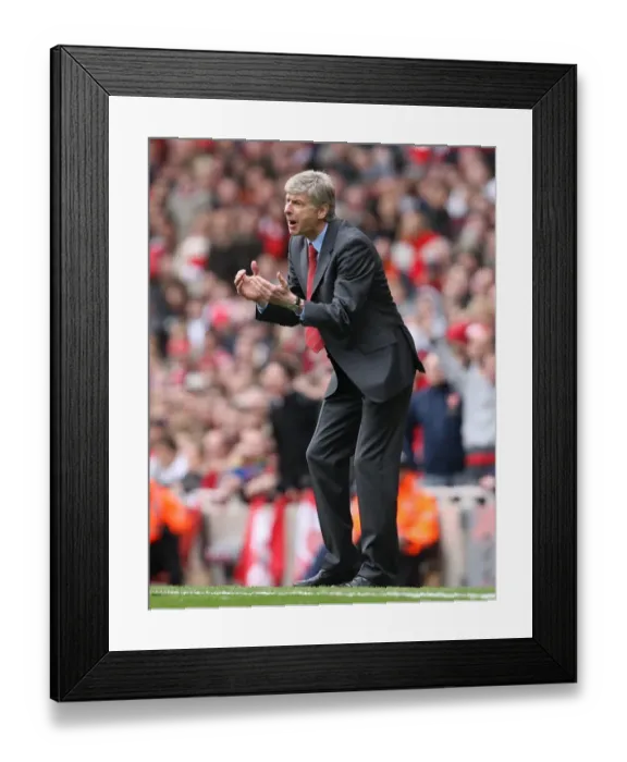 Framed Print : Wenger at the Helm: 1-1 Arsenal vs. Liverpool, 2008