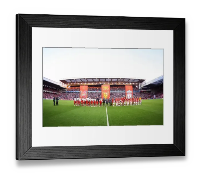 Framed Print : The Arsenal and Liverpool teams line up before the match Framed Print : The Arsenal and Liverpool teams line up before the match