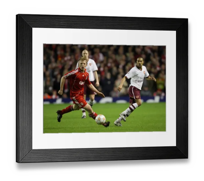 Framed Print : Gael Clichy (Arsenal) Dirk Kuyt (Liverpool)