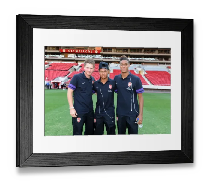 Framed Print : Seah Hajrovic, Serge Gnabry and Martin Angha (Arsenal). Olympiacos U19 2: 0 Arsenal U19