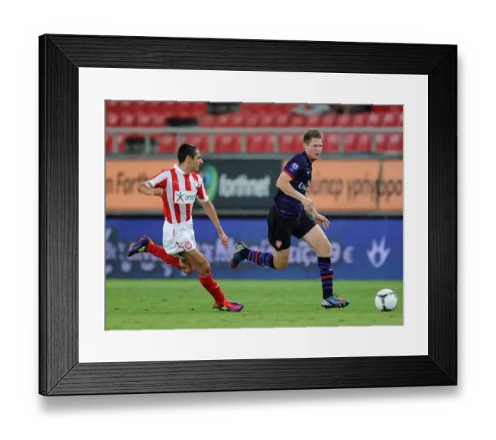Framed Print : Sead Hajrovic Outpaces Dimitris Rikspun in NextGen Series Clash between Olympiacos and Arsenal Framed Print : Sead Hajrovic Outpaces Dimitris Rikspun in NextGen Series Clash between Olympiacos and Arsenal