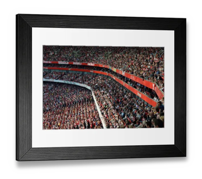 Framed Print : Arsenal Thrash Southampton 6-1 in Premier League Showdown at Emirates Stadium Framed Print : Arsenal Thrash Southampton 6-1 in Premier League Showdown at Emirates Stadium