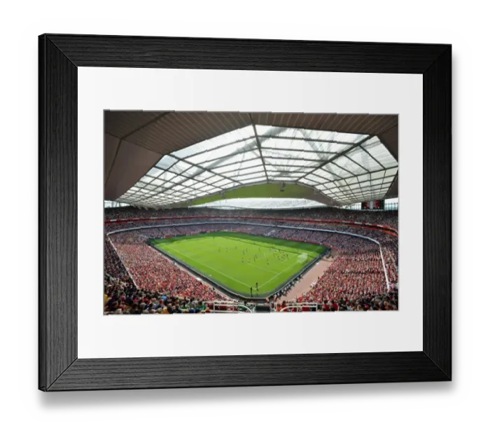 Framed Print : Arsenal Crushes Southampton 6-1 in Premier League: Emirates Showdown