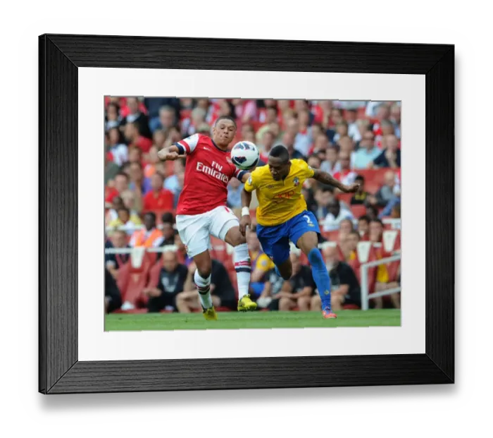 Framed Print : Arsenal's Oxlade-Chamberlain and Clyne Shine in 6-1 Southampton Victory Framed Print : Arsenal's Oxlade-Chamberlain and Clyne Shine in 6-1 Southampton Victory