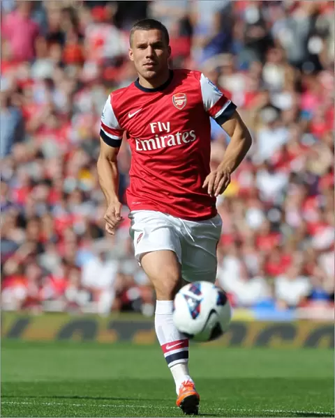 Lukas Podolski Scores in Arsenal's Thrilling 6-1 Victory over Southampton