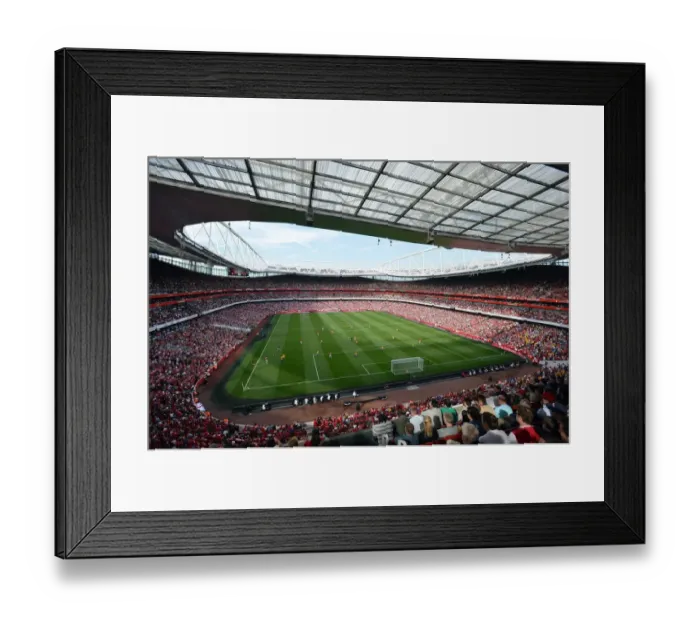 Framed Print : Arsenal's Dominant Display: 6-1 Victory over Southampton in Premier League Framed Print : Arsenal's Dominant Display: 6-1 Victory over Southampton in Premier League