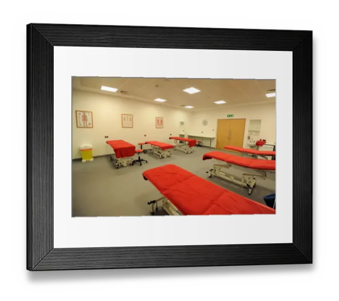 Framed Print : Physios room. Arsenal 6: 1 Southampton. Barclays Premier League. Emirates Stadium, 15  /  9  /  12