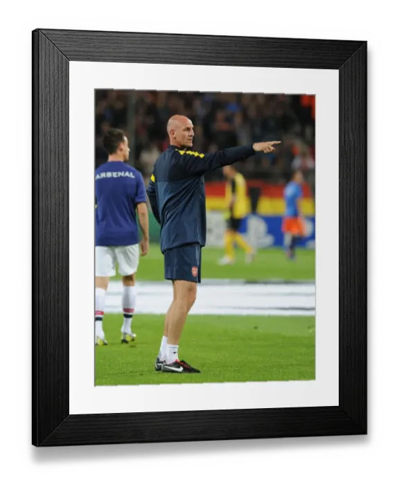 Framed Print : Steve Bould: Arsenal Assistant Manager Gears Up for Montpellier Clash (2012-13)