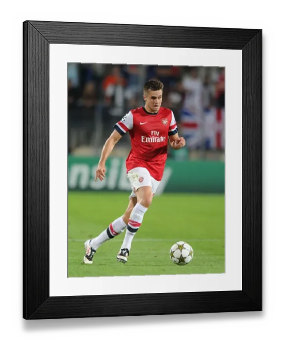 Framed Print : Carl Jenkinson in Action: Montpellier v Arsenal, UEFA Champions League 2012-13 Framed Print : Carl Jenkinson in Action: Montpellier v Arsenal, UEFA Champions League 2012-13