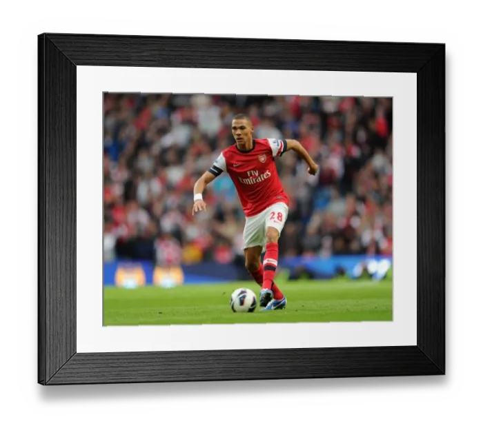Framed Print : Kieran Gibbs (Arsenal). Manchester City 1: 1 Arsenal. Barclays Premier League