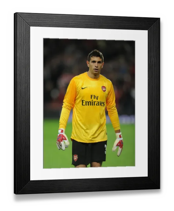 Framed Print : Damien Martinez (Arsenal). Arsenal 6: 1 Coventry City. Capital One League Cup