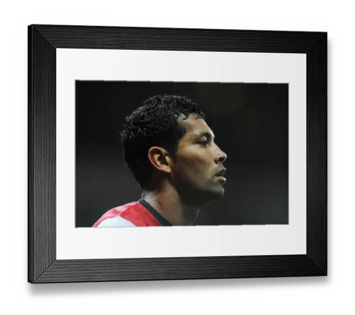 Framed Print : Andre Santos in Action: Arsenal vs Coventry City, Capital One Cup 2012-13 Framed Print : Andre Santos in Action: Arsenal vs Coventry City, Capital One Cup 2012-13