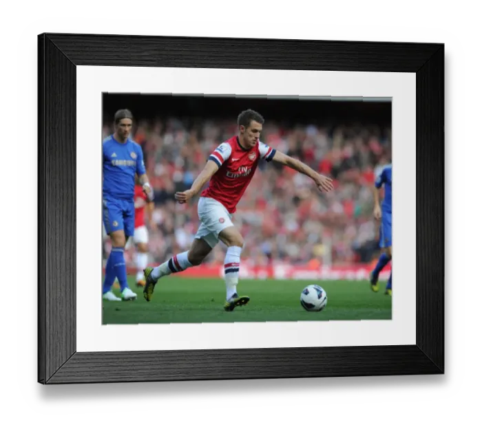 Framed Print : Arsenal's Aaron Ramsey Fights for Possession Against Chelsea (2012-13) Framed Print : Arsenal's Aaron Ramsey Fights for Possession Against Chelsea (2012-13)