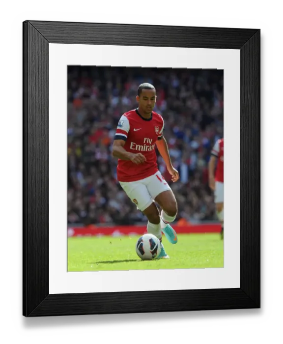 Framed Print : Theo Walcott (Arsenal). Arsenal 1: 2 Chelsea. Barclays Premier League. Emirates Stadium, 29 / 9 / 12 Framed Print : Theo Walcott (Arsenal). Arsenal 1: 2 Chelsea. Barclays Premier League. Emirates Stadium, 29 / 9 / 12