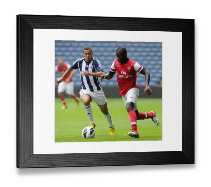 Framed Print : Frimpong vs. El Ghanassy: Arsenal U21 Tops West Brom U21 in Barclays Premier League Clash