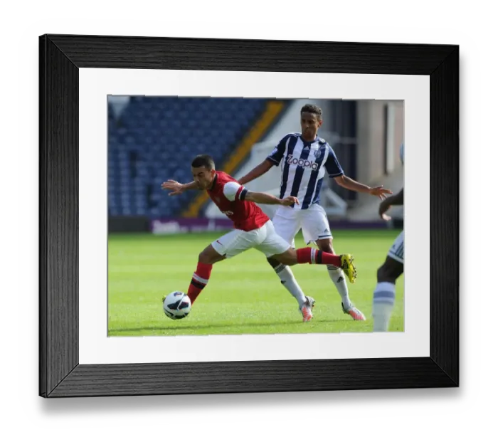Framed Print : Nico Yennaris (Arsenal) Mani O Sullivan (WBA). West Bromwich Albion U21 1: 0 Arsenal U21 Framed Print : Nico Yennaris (Arsenal) Mani O Sullivan (WBA). West Bromwich Albion U21 1: 0 Arsenal U21