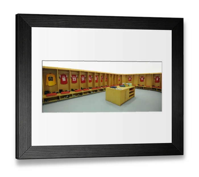 Framed Print : Arsenal FC: Pre-Match Huddle in Emirates Stadium - Arsenal v Olympiacos, UEFA Champions League 2012-13 Framed Print : Arsenal FC: Pre-Match Huddle in Emirates Stadium - Arsenal v Olympiacos, UEFA Champions League 2012-13