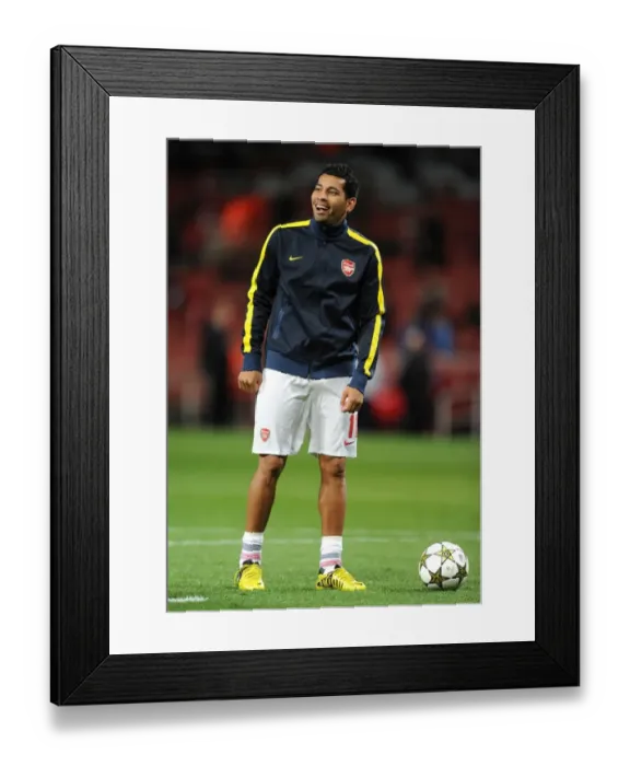 Framed Print : Andre Santos (Arsenal). Arsenal 3: 1 Olympiacos. UEFA Champions League. Group B Framed Print : Andre Santos (Arsenal). Arsenal 3: 1 Olympiacos. UEFA Champions League. Group B