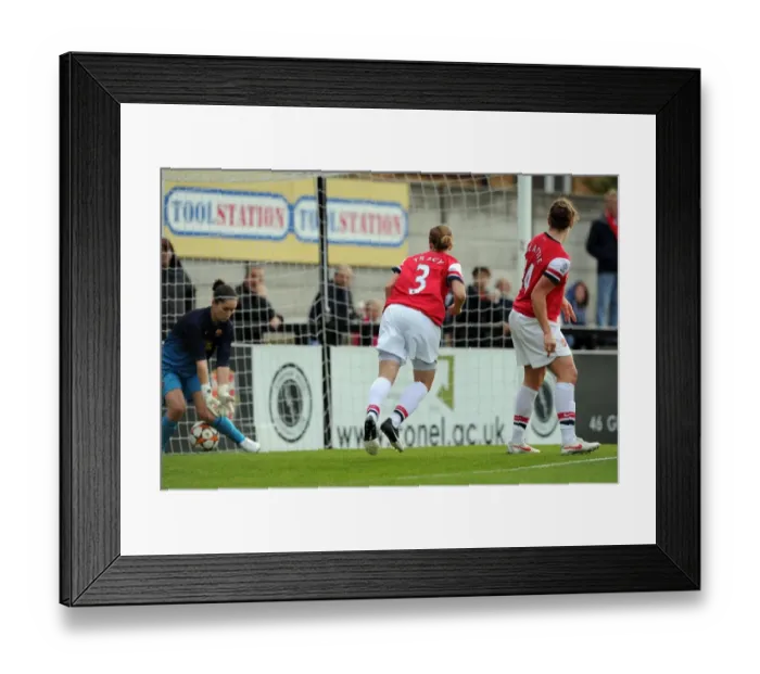 Framed Print : Arsenal Ladies vs Barcelona: Beattie Scores Dramatic Goal in UEFA Women's Champions League Clash Framed Print : Arsenal Ladies vs Barcelona: Beattie Scores Dramatic Goal in UEFA Women's Champions League Clash