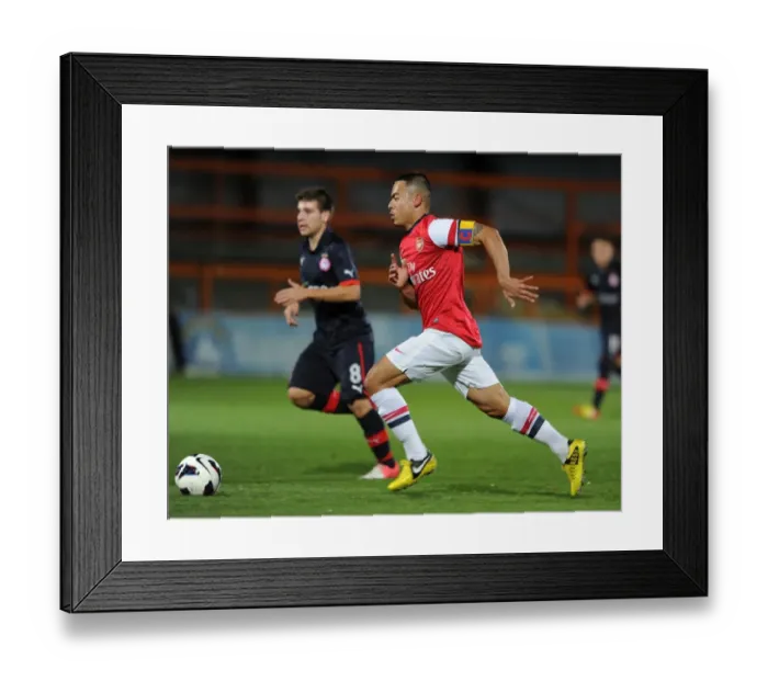 Framed Print : Nico Yennaris in Action: Arsenal U19 vs Olympiacos U19, NextGen Series, Underhill, Barnet, 4 / 10 / 12