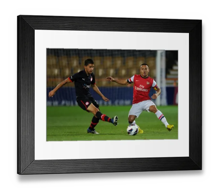 Framed Print : Nico Yennaris (Arsenal) Rafail Soukias (Olympiacos). Arsenal U19 0: 0 Olympiacos U19 Framed Print : Nico Yennaris (Arsenal) Rafail Soukias (Olympiacos). Arsenal U19 0: 0 Olympiacos U19