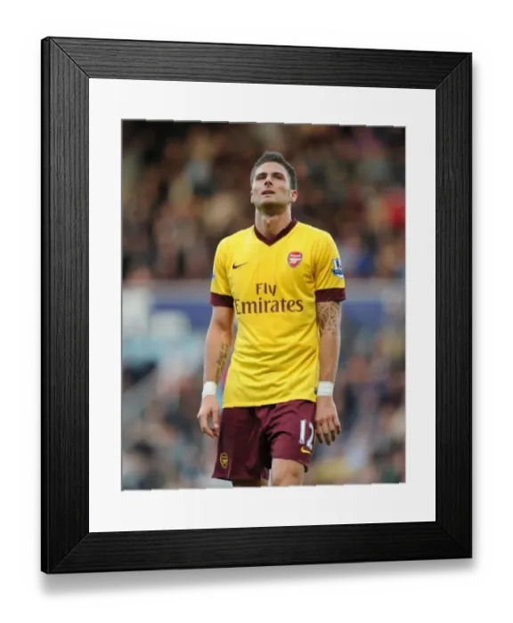 Framed Print : Olivier Giroud in Action: Arsenal vs. West Ham United, Premier League 2012-13