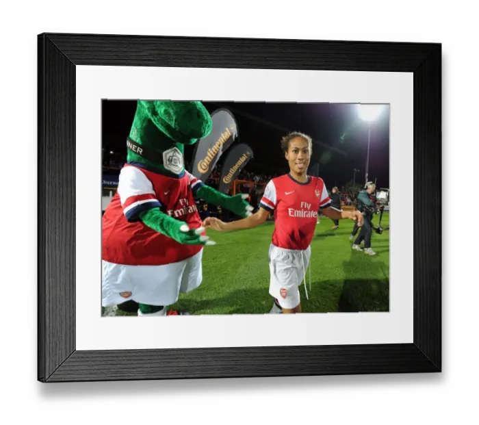 Framed Print : Rachel Yankey: Arsenal Ladies Star in FA WSL Continental Cup Final Action