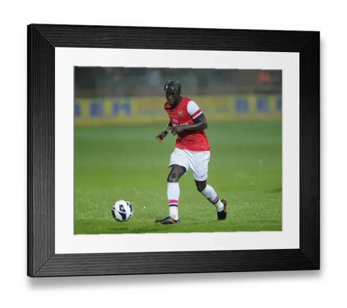 Framed Print : Bacary Sagna Leads Arsenal U21 Against Reading U21, 2012