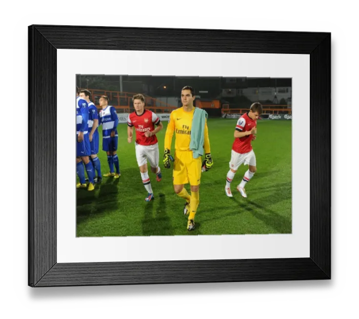Framed Print : James Shea (Arsenal). Arsenal U21 2: 0 Reading U21. Barclays Premier U21 League Framed Print : James Shea (Arsenal). Arsenal U21 2: 0 Reading U21. Barclays Premier U21 League