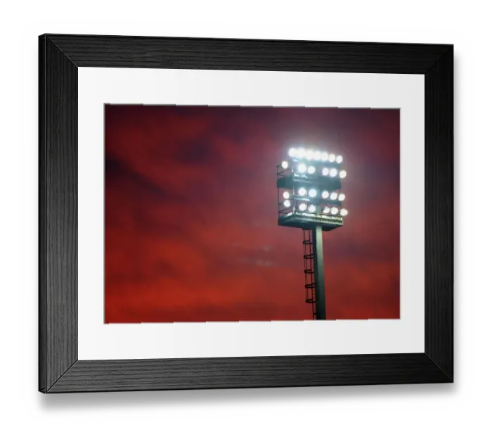 Framed Print : Floodlit Battle: Norwich City vs. Arsenal, Premier League 2012-13 Framed Print : Floodlit Battle: Norwich City vs. Arsenal, Premier League 2012-13