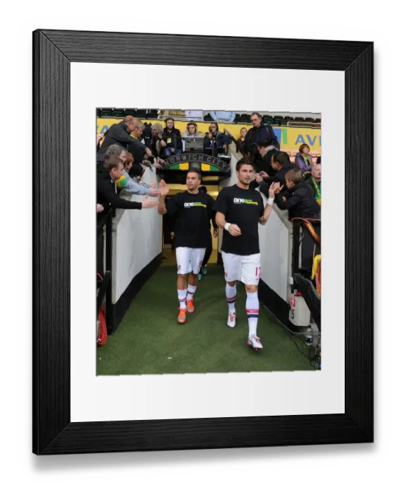 Framed Print : Arsenal Forwards Lukas Podolski and Olivier Giroud Before Norwich Clash (2012-13)