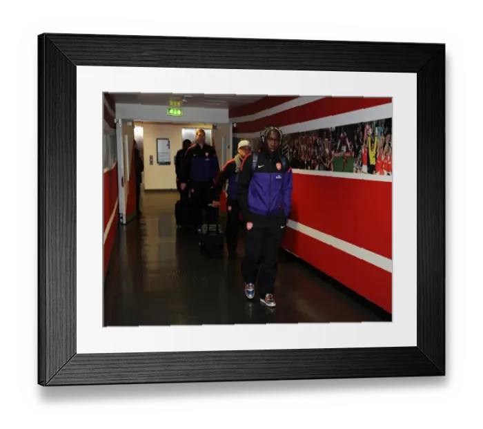 Framed Print : Arsenal's Bacary Sagna Ready for Arsenal vs. Queens Park Rangers Clash (2012-13) Framed Print : Arsenal's Bacary Sagna Ready for Arsenal vs. Queens Park Rangers Clash (2012-13)