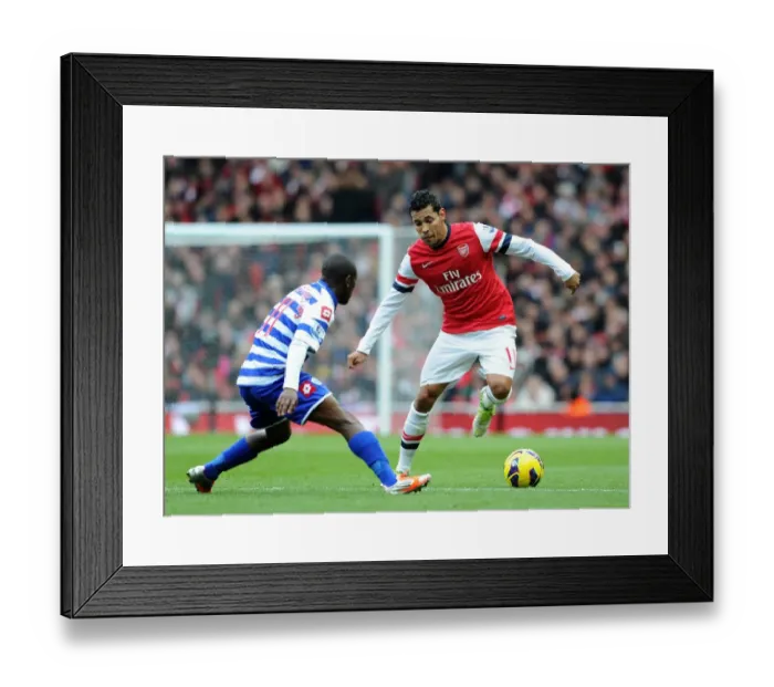 Framed Print : Andre Santos (Arsenal) Shaun Wright-Phillips (QPR). Arsenal 1: 0 Queens Park Rangers