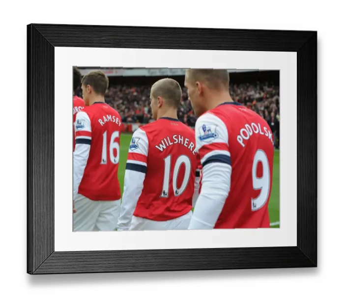 Framed Print : Jack Wilshere: Arsenal's Determined Midfielder Shines Against Queens Park Rangers (2012-13) Framed Print : Jack Wilshere: Arsenal's Determined Midfielder Shines Against Queens Park Rangers (2012-13)