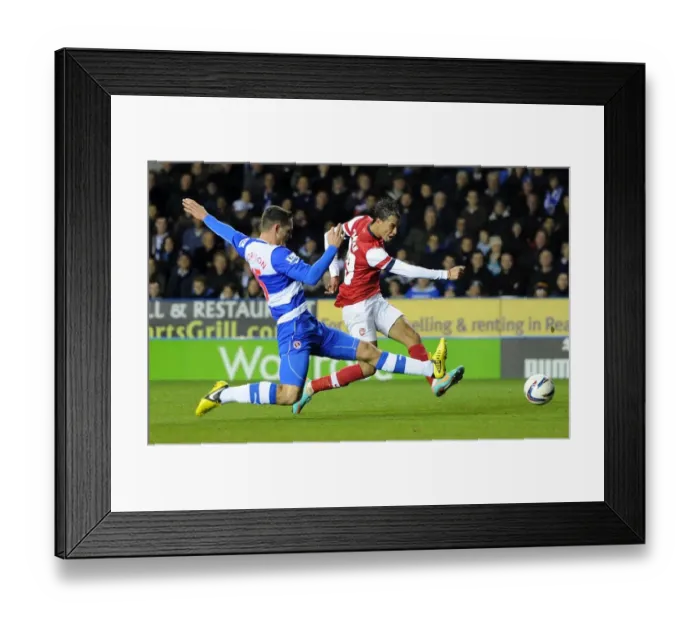 Framed Print : Maraooune Chamakh (Arsenal) Sean Morrison (Reading). Reading 5: 7 Arsenal