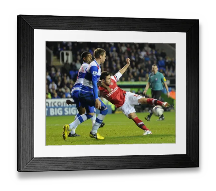 Framed Print : Olivier Giroud (Arsenal) Mikele Leigertwood and Chris Gunter (Reading) Framed Print : Olivier Giroud (Arsenal) Mikele Leigertwood and Chris Gunter (Reading)