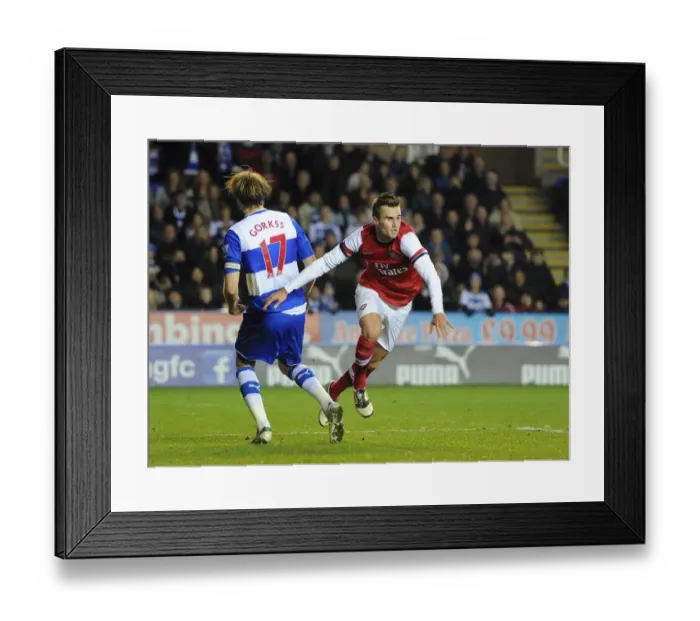 Framed Print : Carl Jenkinson thinks hes scored Arsenals 4th goal. Reading 5: 7 Arsenal