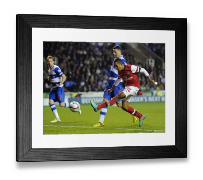 Framed Print : Theo Walcott Scores Double: Arsenal Crush Reading in Capital One Cup