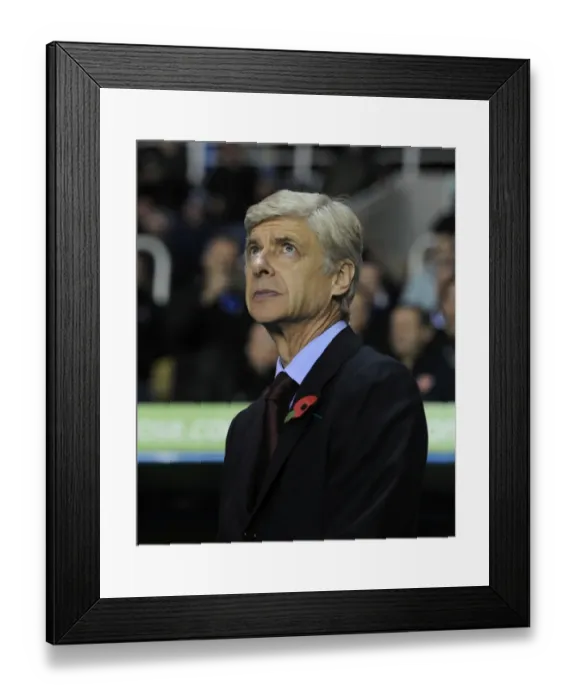 Framed Print : Arsene Wenger before Reading vs. Arsenal in Capital One Cup, 2012-13 Framed Print : Arsene Wenger before Reading vs. Arsenal in Capital One Cup, 2012-13