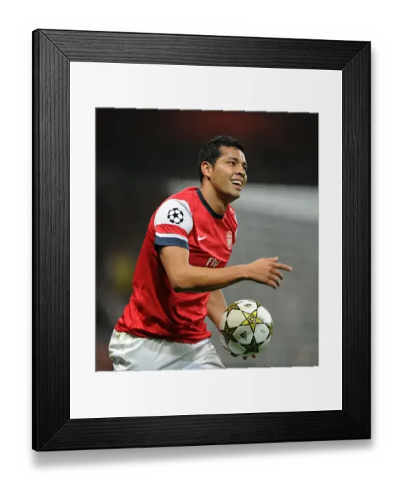 Framed Print : Andre Santos in Action: Arsenal FC vs. FC Schalke 04, UEFA Champions League, 2012