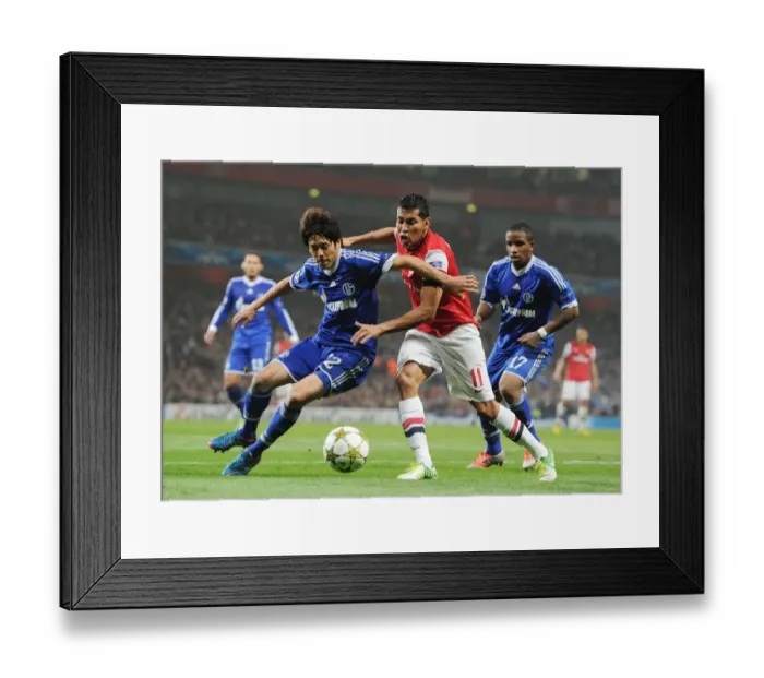 Framed Print : Arsenal's Andre Santos Clashes with Schalke's Atsuto Uchida and Jefferson Farfan Framed Print : Arsenal's Andre Santos Clashes with Schalke's Atsuto Uchida and Jefferson Farfan