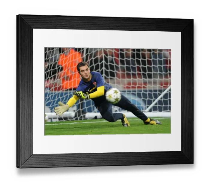 Framed Print : Arsenal FC: James Shea's Pre-Match Routine vs. Schalke 04, 2012 Framed Print : Arsenal FC: James Shea's Pre-Match Routine vs. Schalke 04, 2012