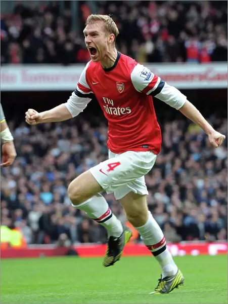 Per Mertesacker's Stunner: Arsenal's Thrilling 5-2 Victory Over Tottenham in the Premier League (2012-13)