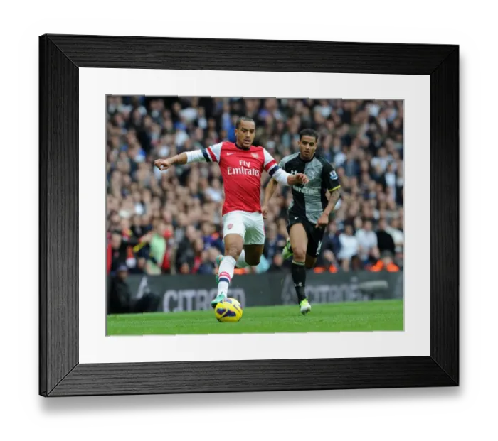 Framed Print : Theo Walcott vs. Kyle Naughton: Battle at Emirates Stadium (Arsenal v Tottenham Hotspur, 2012-13) Framed Print : Theo Walcott vs. Kyle Naughton: Battle at Emirates Stadium (Arsenal v Tottenham Hotspur, 2012-13)