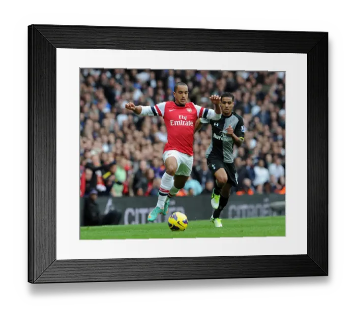 Framed Print : Theo Walcott (Arsenal) Kyle Naughton (Tottenham). Arsenal 5: 2 Tottenham Hotspur