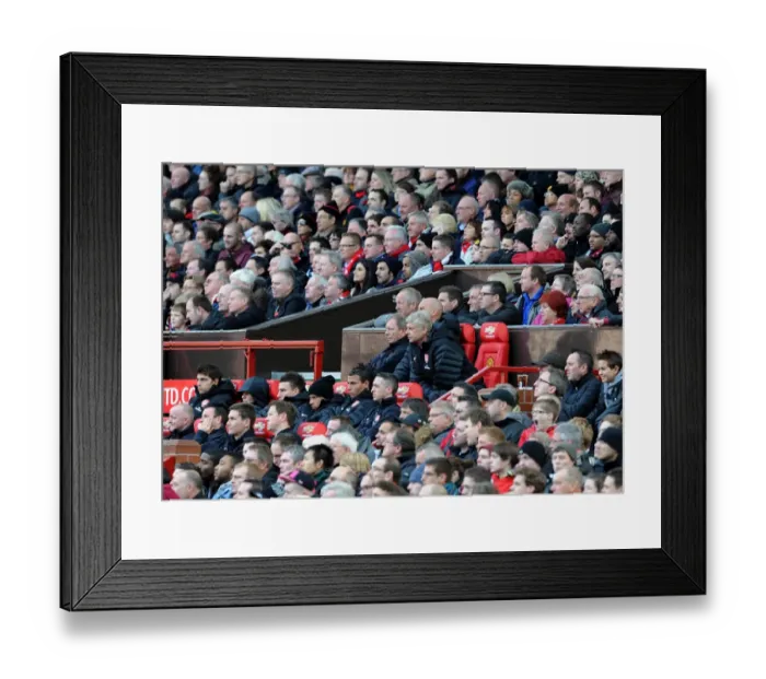 Framed Print : Arsene Wenger the Arsenal Manager. Manchester United 2: 1 Arsenal. Barclays Premier League Framed Print : Arsene Wenger the Arsenal Manager. Manchester United 2: 1 Arsenal. Barclays Premier League
