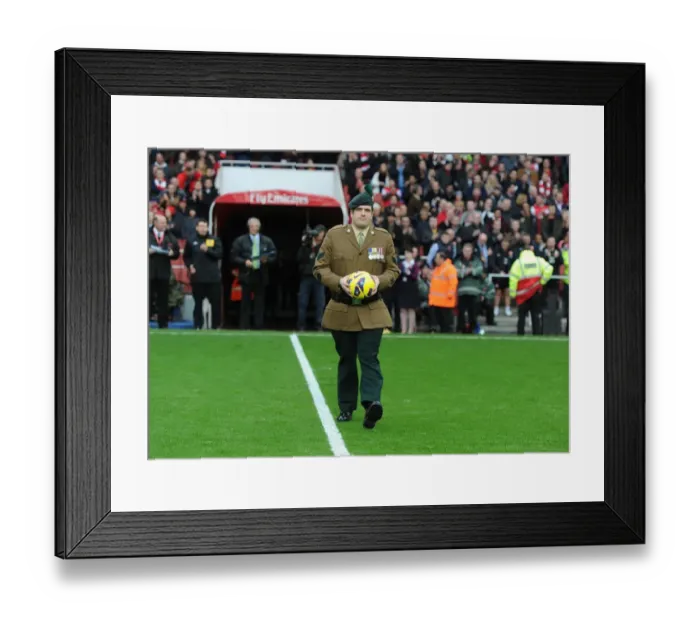 Framed Print : Arsenal and Fulham Honor Remembrance Day in Premier League 2012