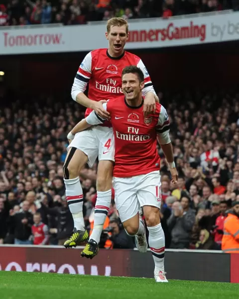 Celebrating a Goal: Olivier Giroud and Per Mertesacker (Arsenal vs. Fulham, 2012-13)