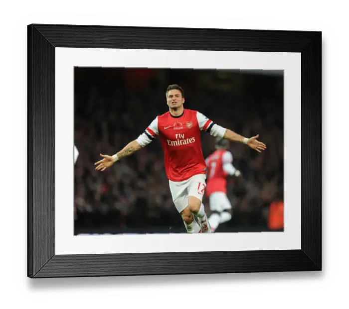 Framed Print : Olivier Giroud's Hat-Trick: Arsenal's Triumph over Fulham in the 2012-13 Premier League