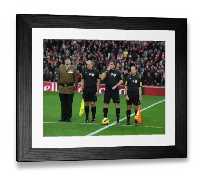 Framed Print : Arsenal vs Fulham: Premier League 2012-13 - Remembrance Day Tribute at Emirates Stadium Framed Print : Arsenal vs Fulham: Premier League 2012-13 - Remembrance Day Tribute at Emirates Stadium